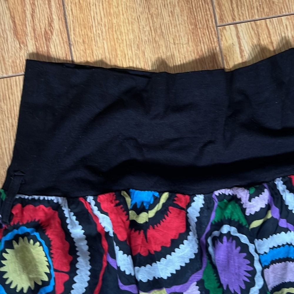Colorful Patterned Women's Skirt - Picture 2 of 4